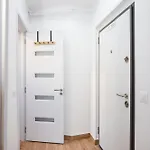 Bienvenue Studio-walking Distance To Old Town By Chr Luxury *