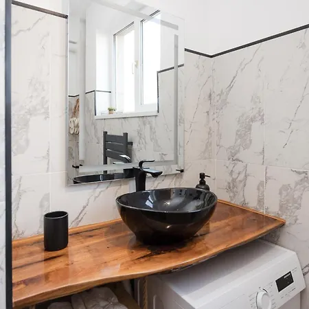 Appartement Bienvenue Studio-walking Distance To Old Town By Chr Luxury Boekarest