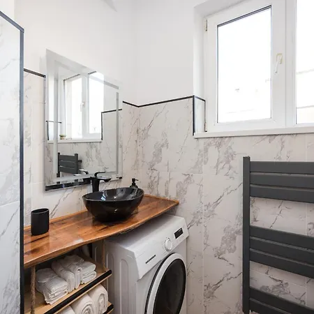 公寓 Bienvenue Studio-walking Distance To Old Town By Chr Luxury
